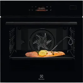 Духова шафа Electrolux EOB8S39WZ